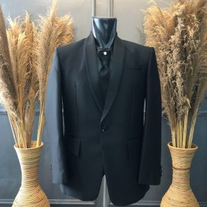 Jas Pengantin Hitam