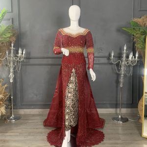 Kebaya Maroon 15