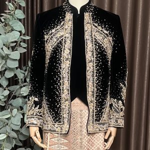 Beskap Pengantin Koto Gadang Hitam