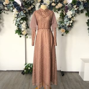 Busana Penerima Tamu Coklat 2