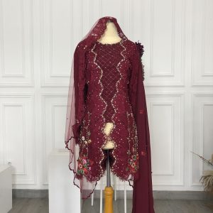 Busana Keluarga Maroon 6
