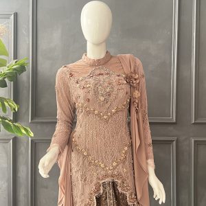 Busana Keluarga Nude 12